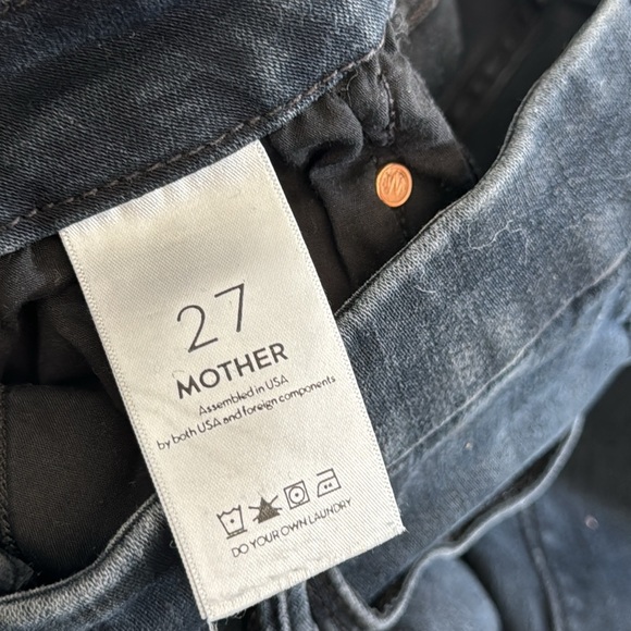 Mother Looker Ankle Fray Black Jeans in Blackbird Size 27 - Picture 6 of 8